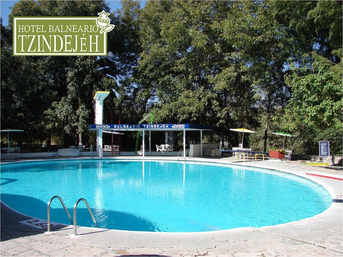 Hotel Balneario Tzindejeh Tasquillo Екстериор снимка