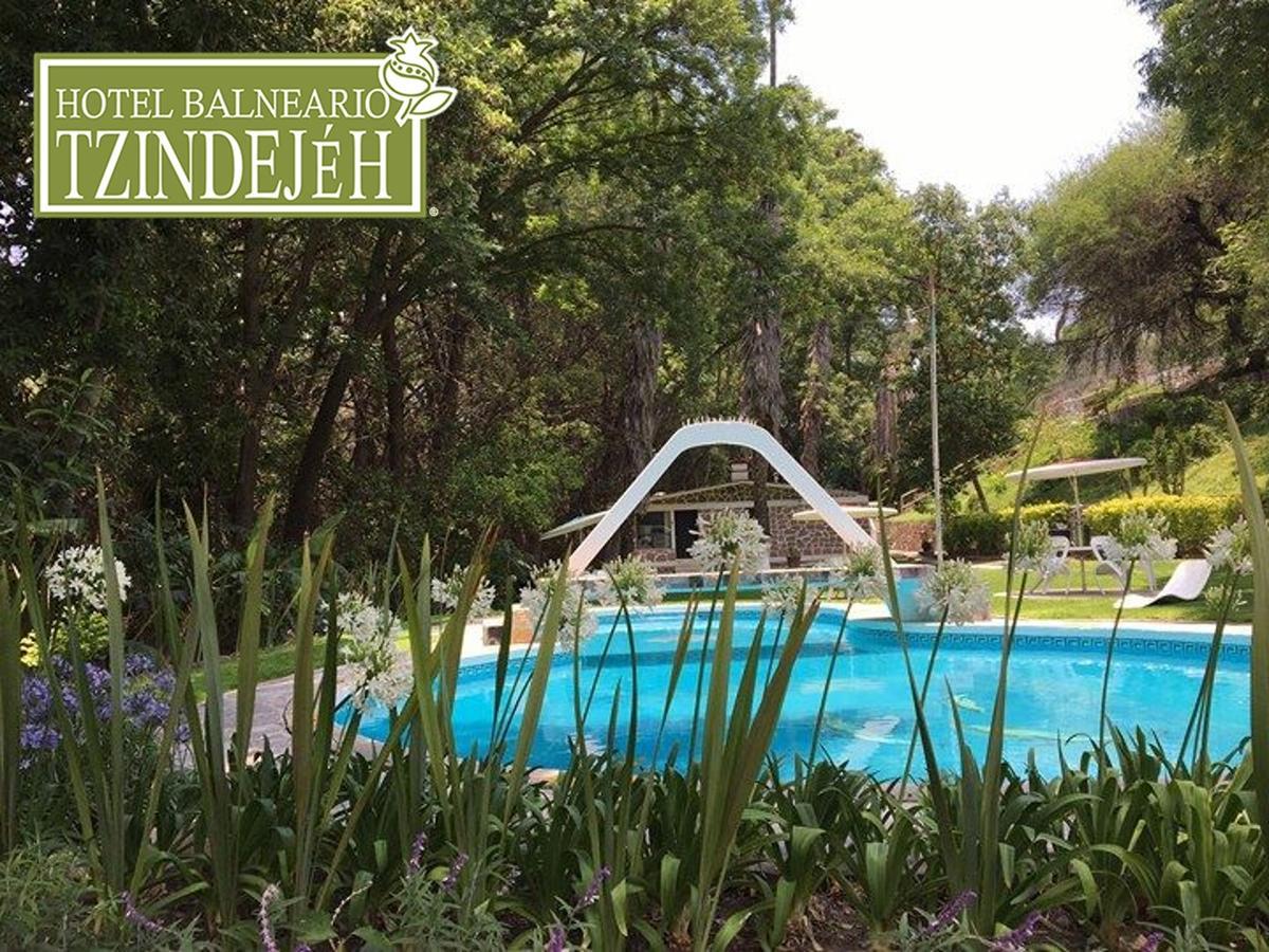Hotel Balneario Tzindejeh Tasquillo Екстериор снимка